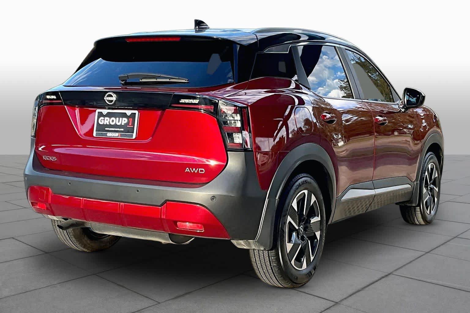 Used 2025 Nissan Kicks SV w/ SV Premium Package AWD/4WD image 13