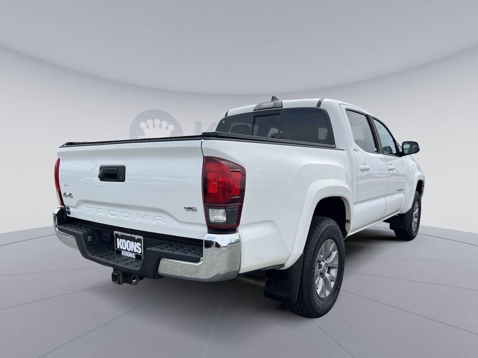 Used 2019 Toyota Tacoma SR5 AWD/4WD image 7