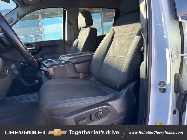 Used 2022 Chevrolet Silverado 1500 LT w/ Z71 Off-Road Package image 20