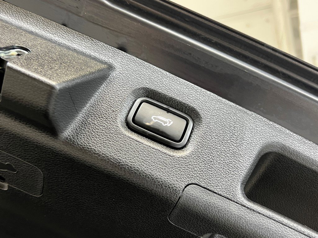 Used 2022 Hyundai Santa Fe XRT image 12