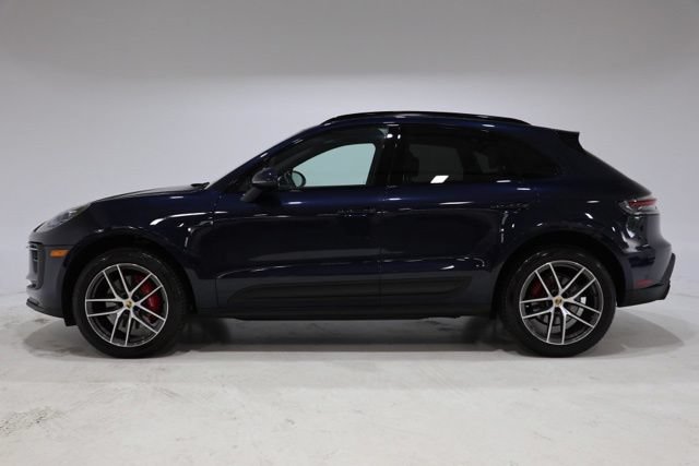 Used 2023 Porsche Macan S w/ Premium Package Plus AWD/4WD image 4