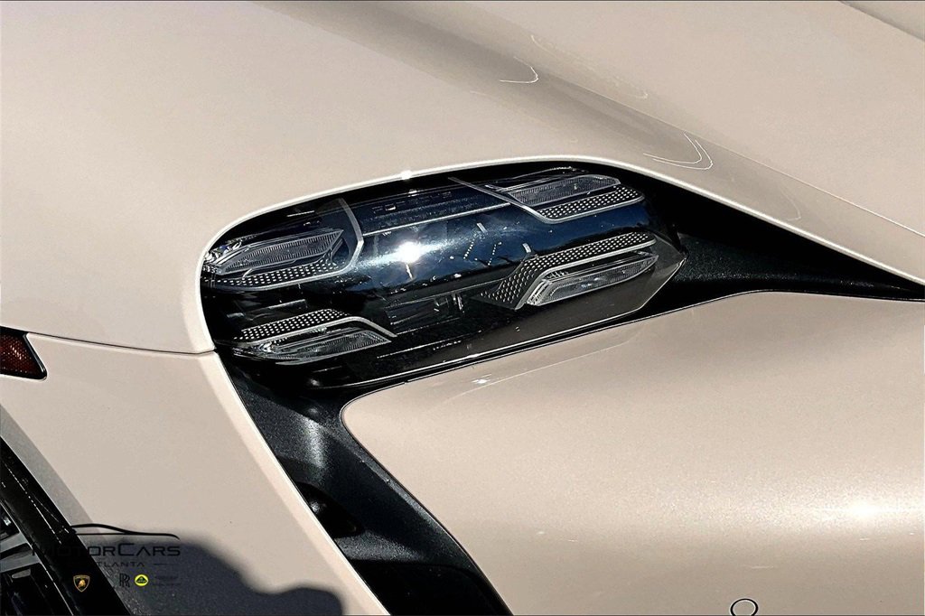 Used 2021 Porsche Taycan 4S image 25