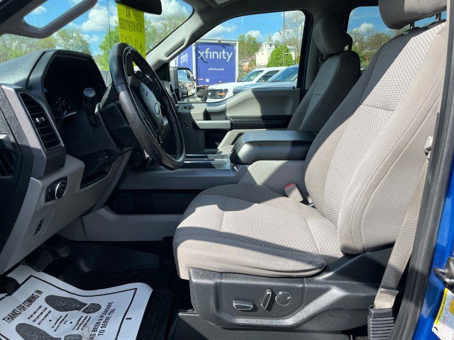 Used 2017 Ford F150 XLT w/ Equipment Group 302A Luxury AWD/4WD image 15