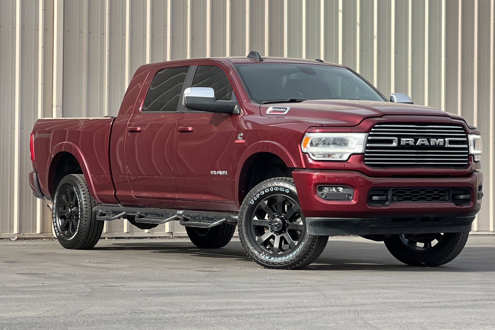 Used 2022 RAM 2500 Laramie AWD/4WD image 2