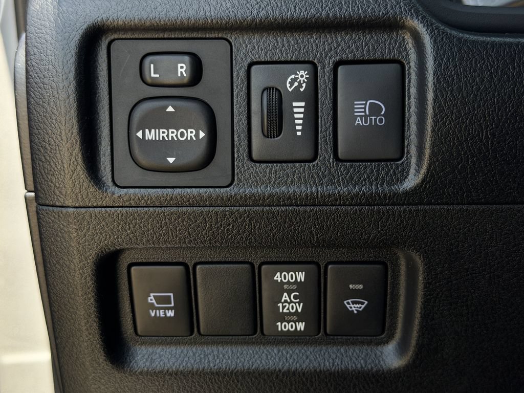 Used 2024 Toyota 4Runner TRD Off-Road Premium w/ Off Road Premium Plus Package AWD/4WD image 23