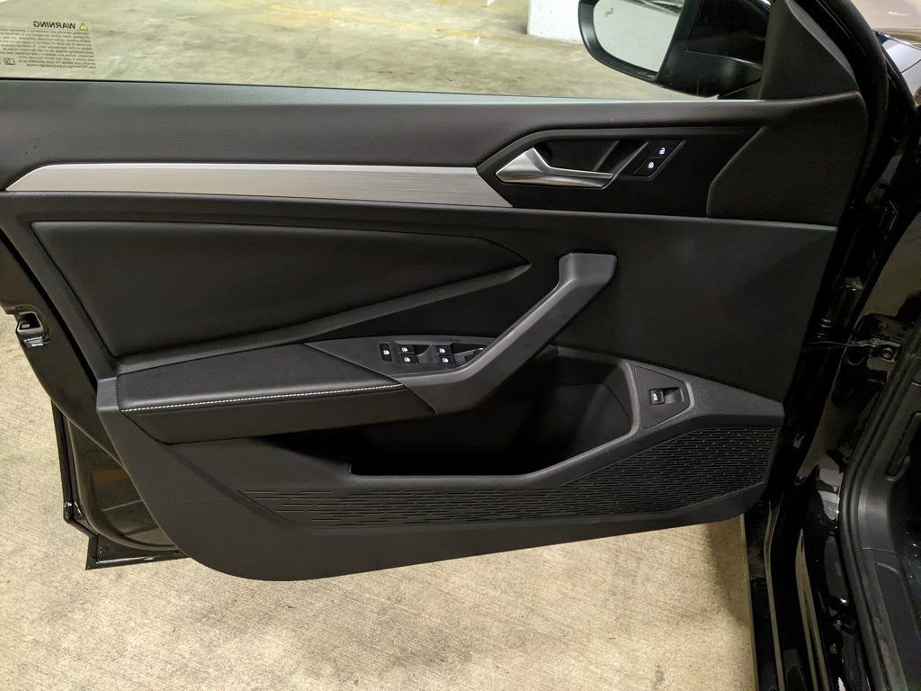 New 2026 Volkswagen Jetta S image 9