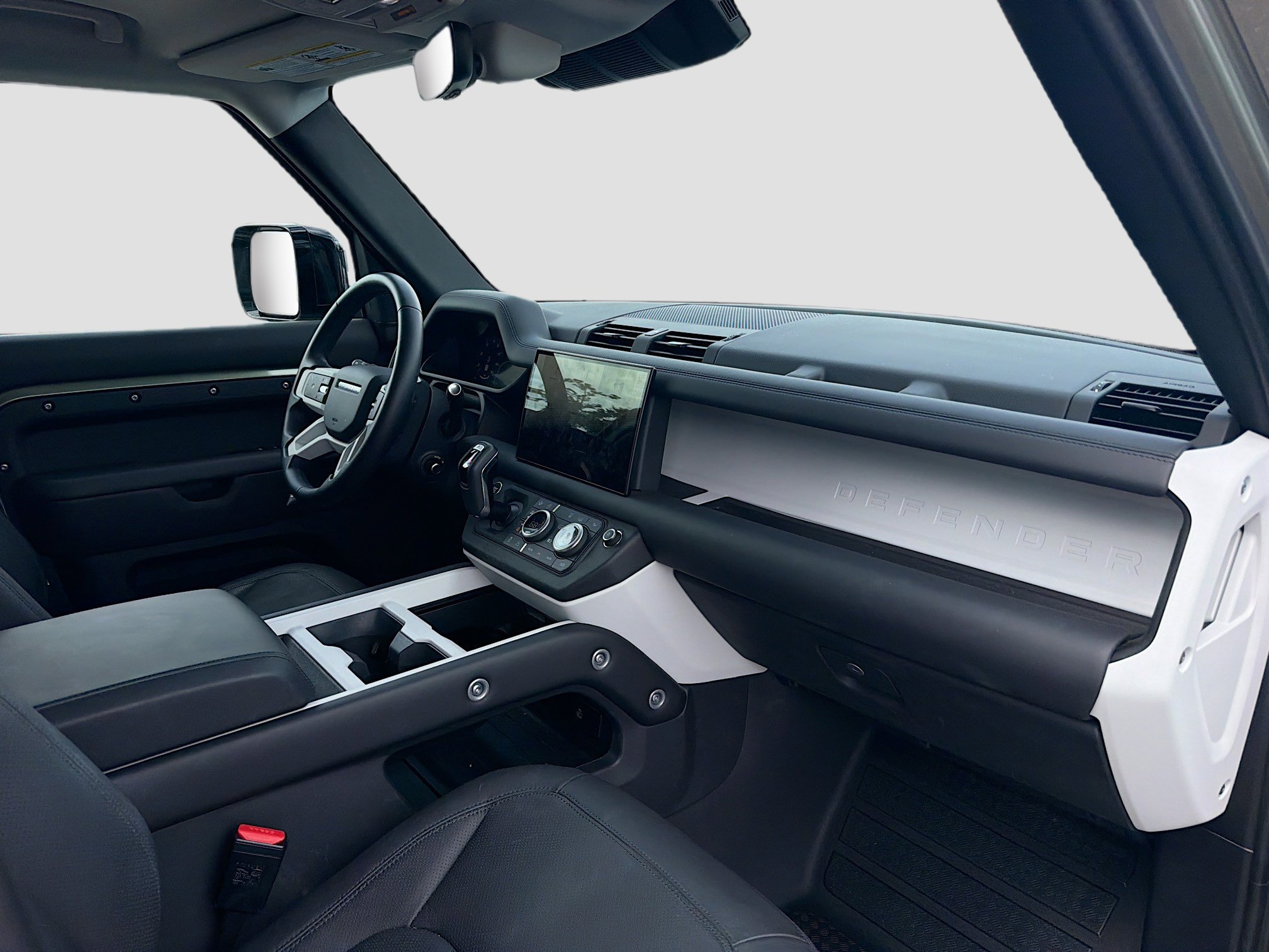 Used 2025 Land Rover Defender 110 S image 14