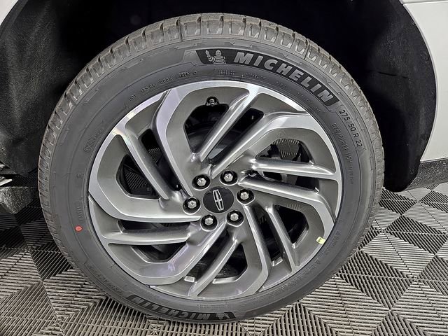 New 2026 Lincoln Navigator Reserve image 9