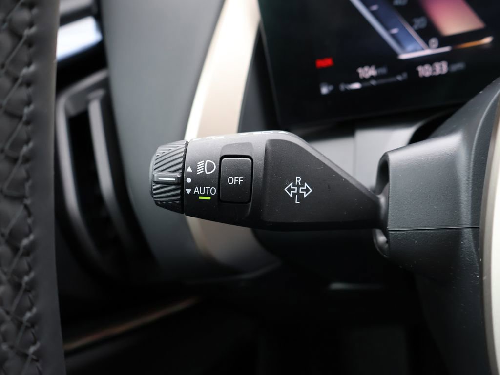 Used 2025 BMW X3 xDrive30i image 39