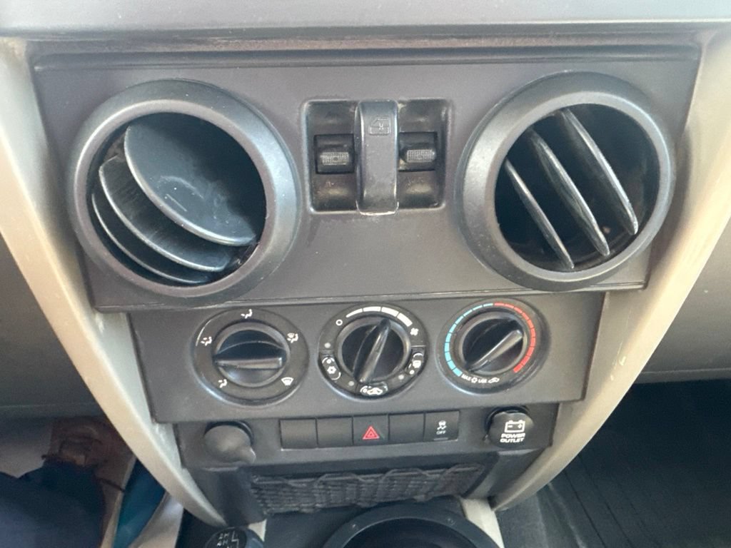 Used 2010 Jeep Wrangler Sport AWD/4WD image 16