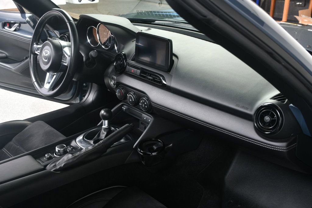 Used 2020 MAZDA MX-5 Miata RF Club w/ Brembo/BBS Recaro Package RWD image 31