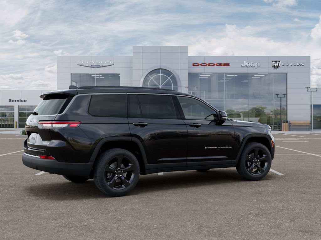 New 2026 Jeep Grand Cherokee L Limited w/ Limited Altitude Package RWD image 4