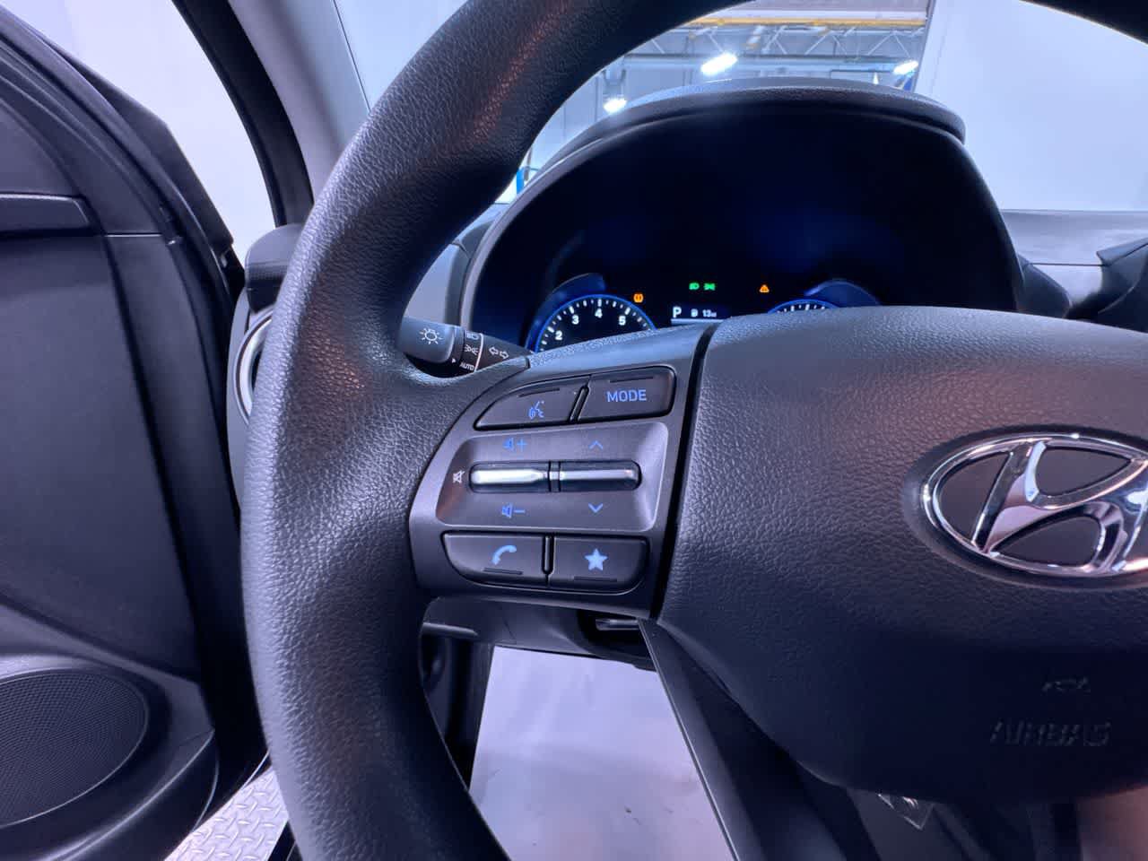 Used 2023 Hyundai Kona SE AWD/4WD image 20