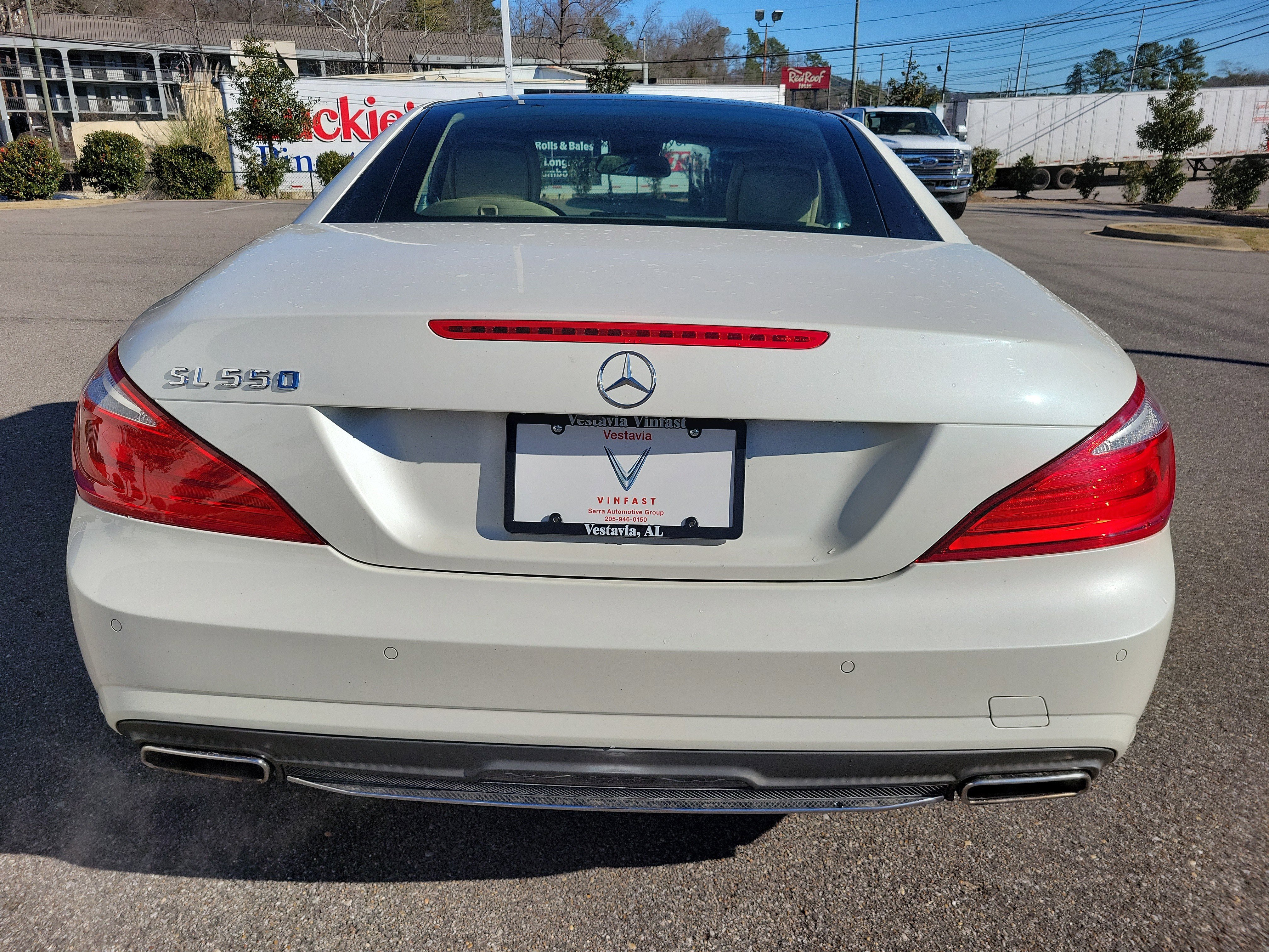 Used 2014 Mercedes-Benz SL 550 image 6