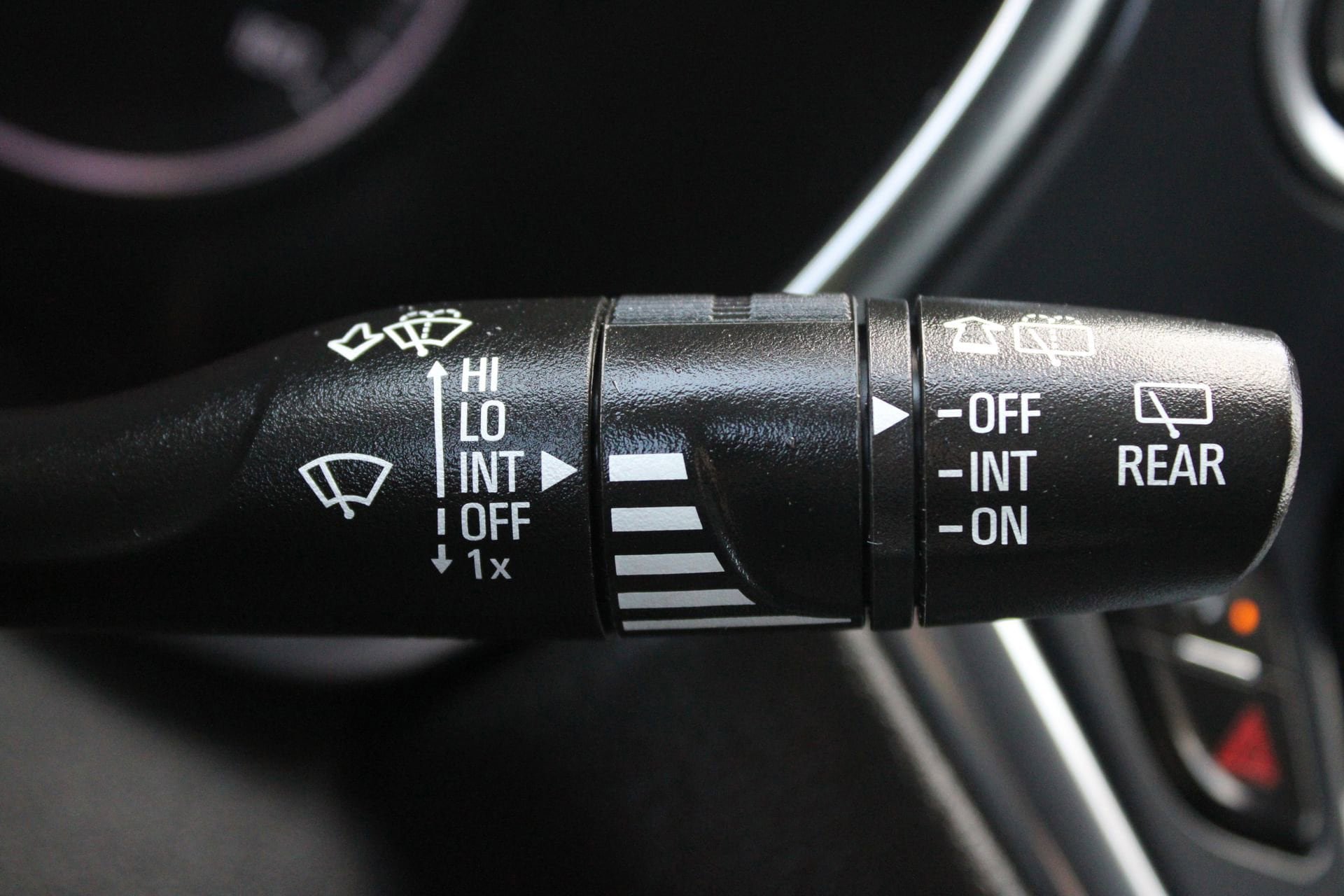 Used 2023 Chevrolet Blazer LT w/ Convenience Package FWD image 33