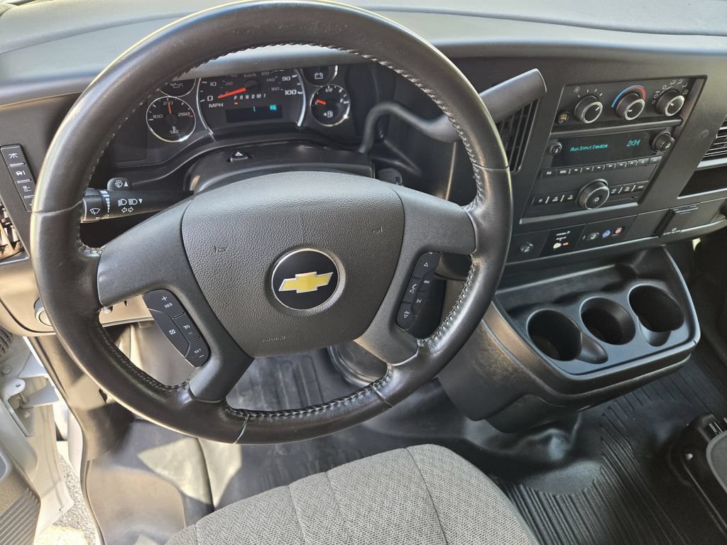 Used 2021 Chevrolet Express 2500 w/ Driver Convenience Package RWD image 27