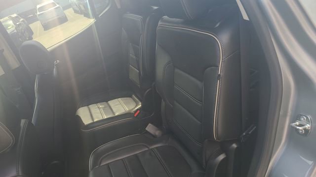 Used 2023 GMC Acadia Denali AWD/4WD image 24