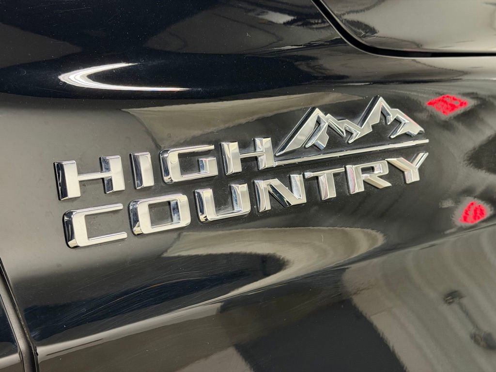 Used 2021 Chevrolet Tahoe High Country w/ Premium Package image 29