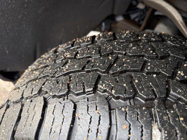 Used 2020 Chevrolet Silverado 1500 LT w/ All-Star Edition image 36