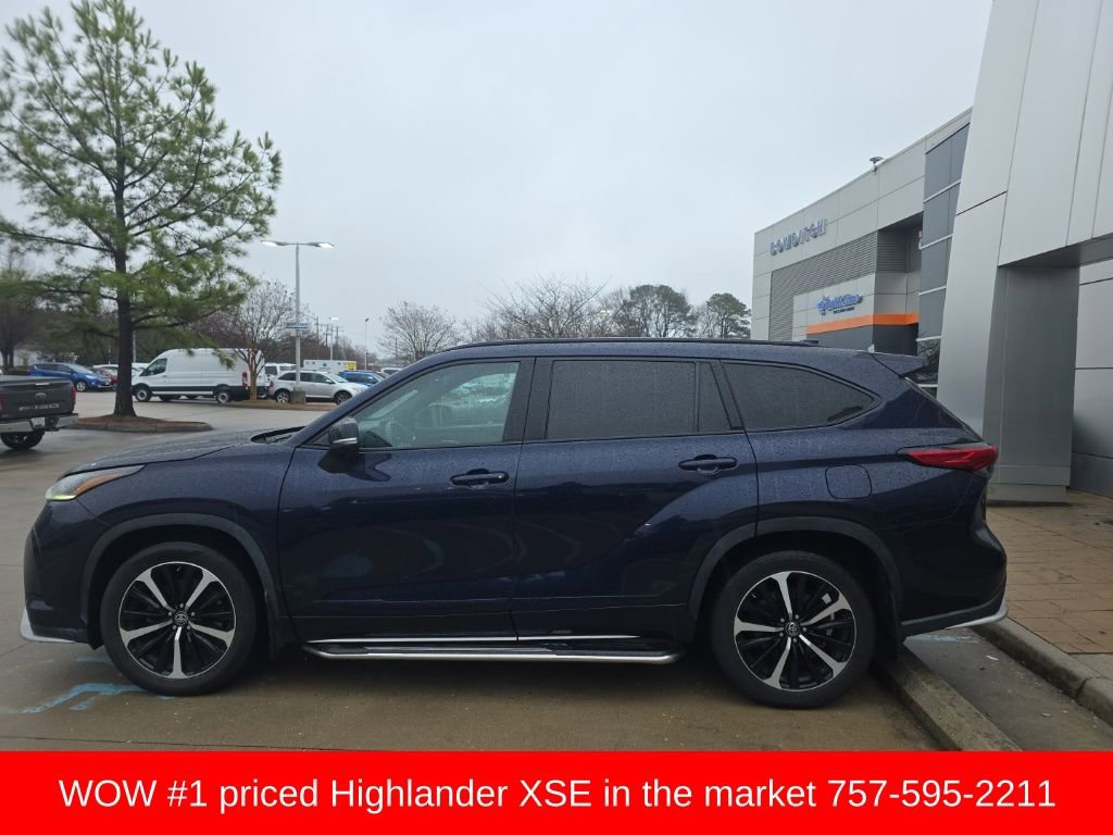 Used 2022 Toyota Highlander XSE image 4