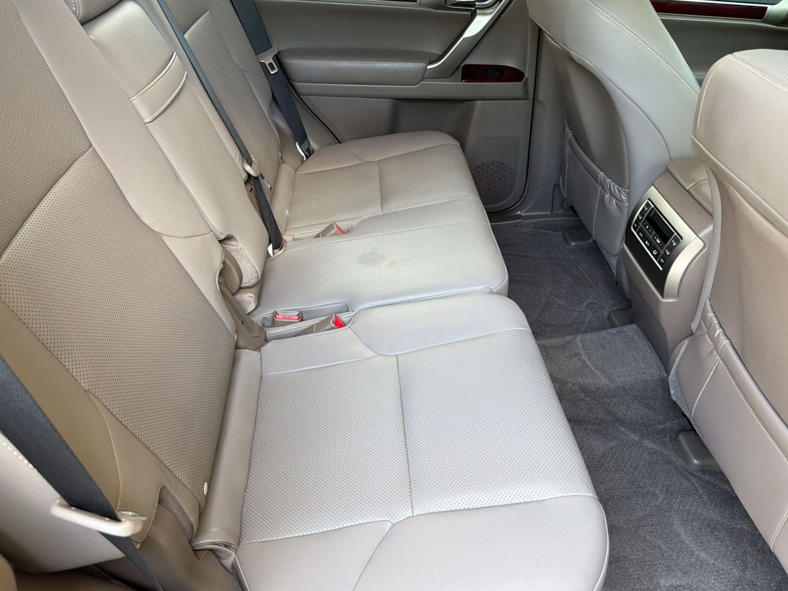 Used 2019 Lexus GX 460 Premium AWD/4WD image 32