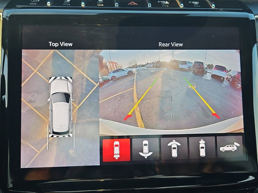 Used 2022 Jeep Grand Cherokee L Summit w/ Luxury Tech Group V image 25