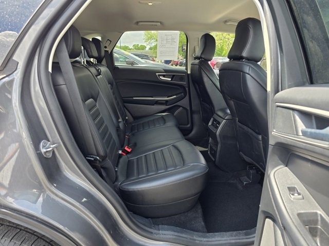 Used 2024 Ford Edge SEL image 26