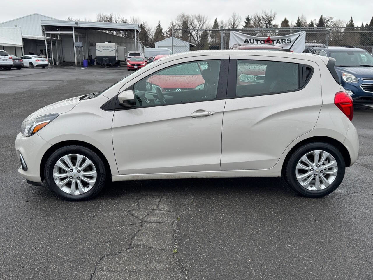 Used 2016 Chevrolet Spark LT image 2