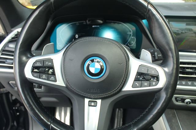 Used 2022 BMW X5 xDrive45e w/ M Sport Package image 17