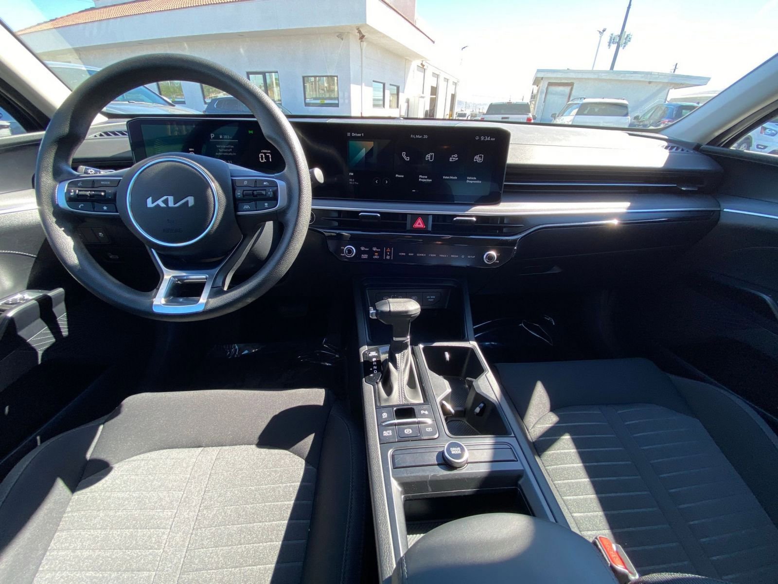 Used 2025 Kia K5 LXS image 32