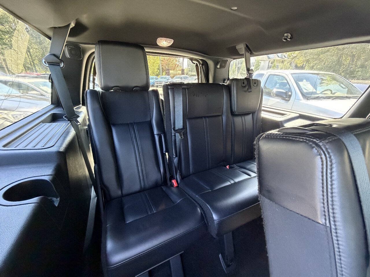 Used 2015 Lincoln Navigator L 2WD image 18