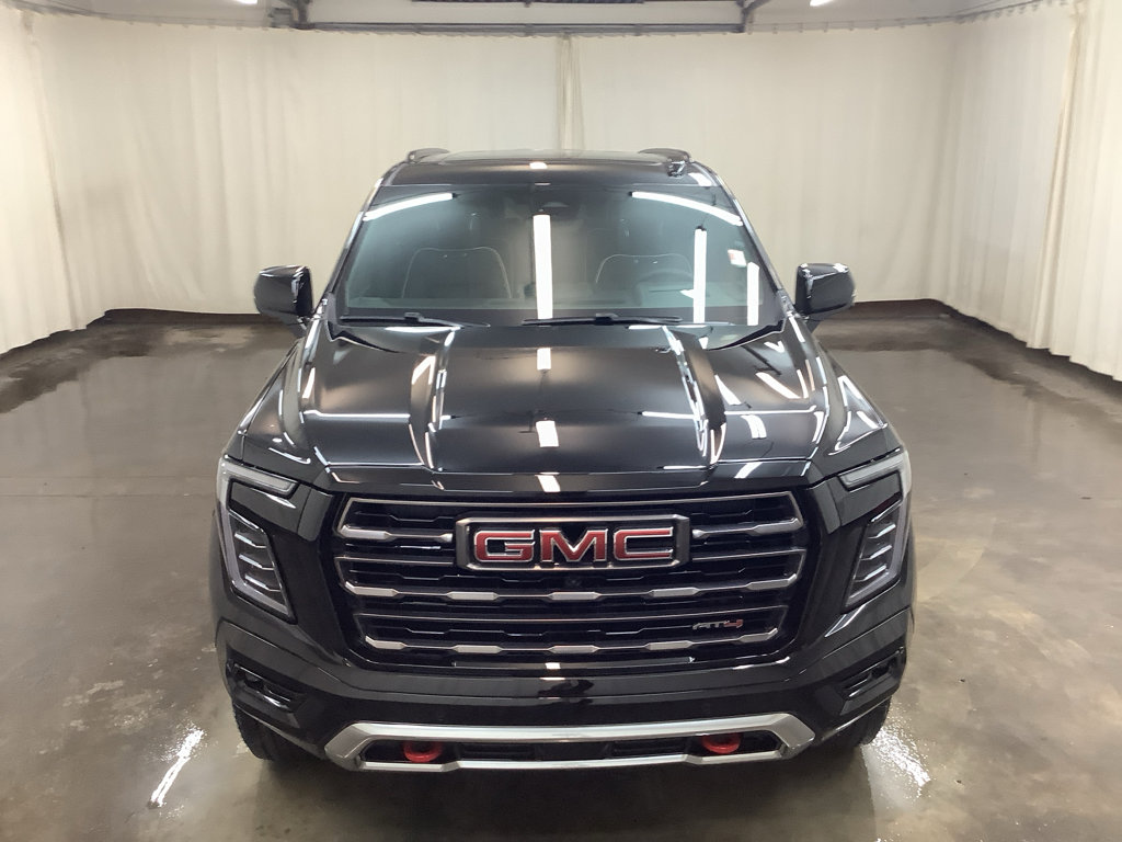 New 2026 GMC Yukon AT4 Ultimate w/ LPO, Illumination Package AWD/4WD image 3