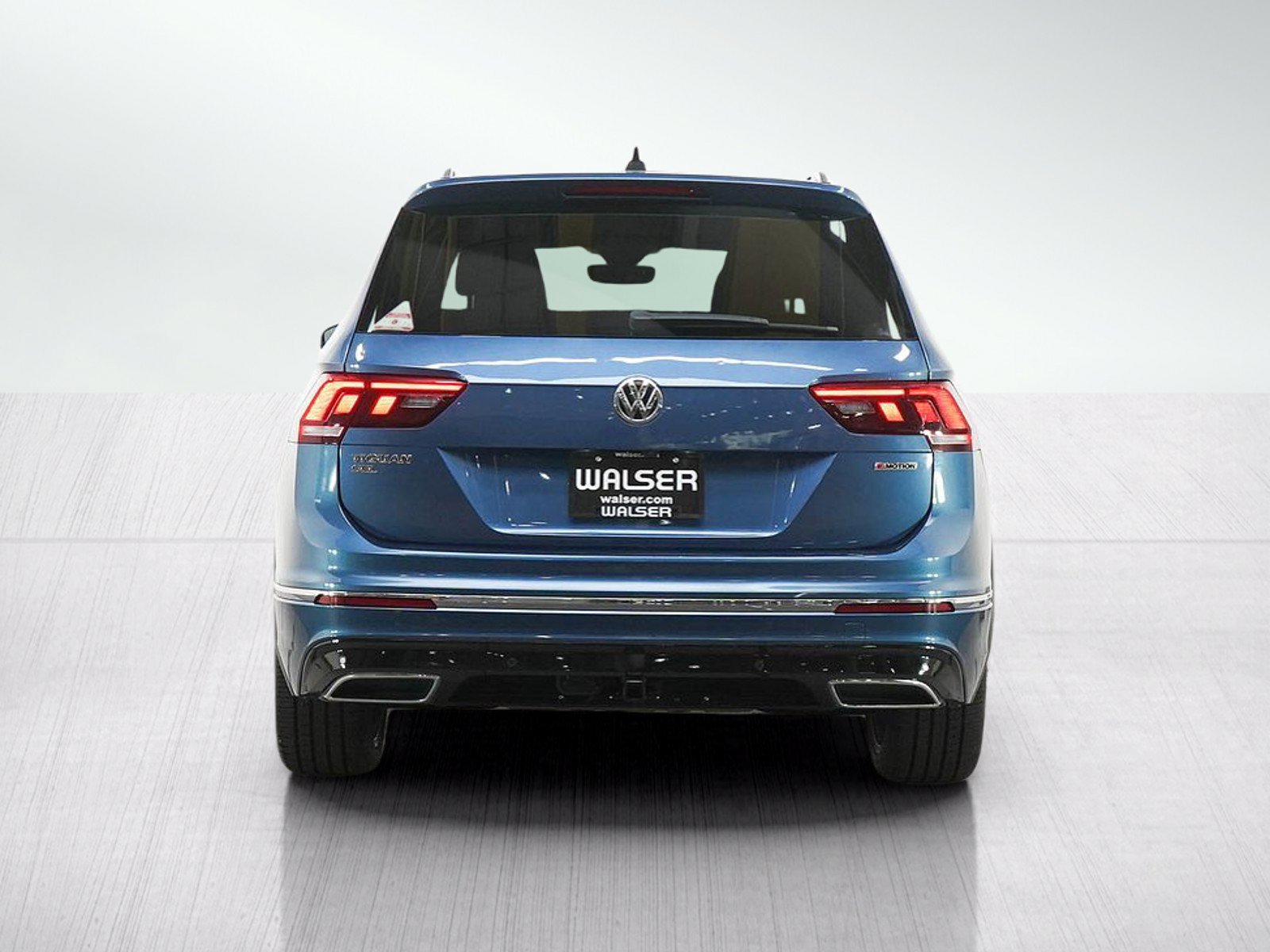 Used 2020 Volkswagen Tiguan SEL Premium R-Line AWD/4WD image 4