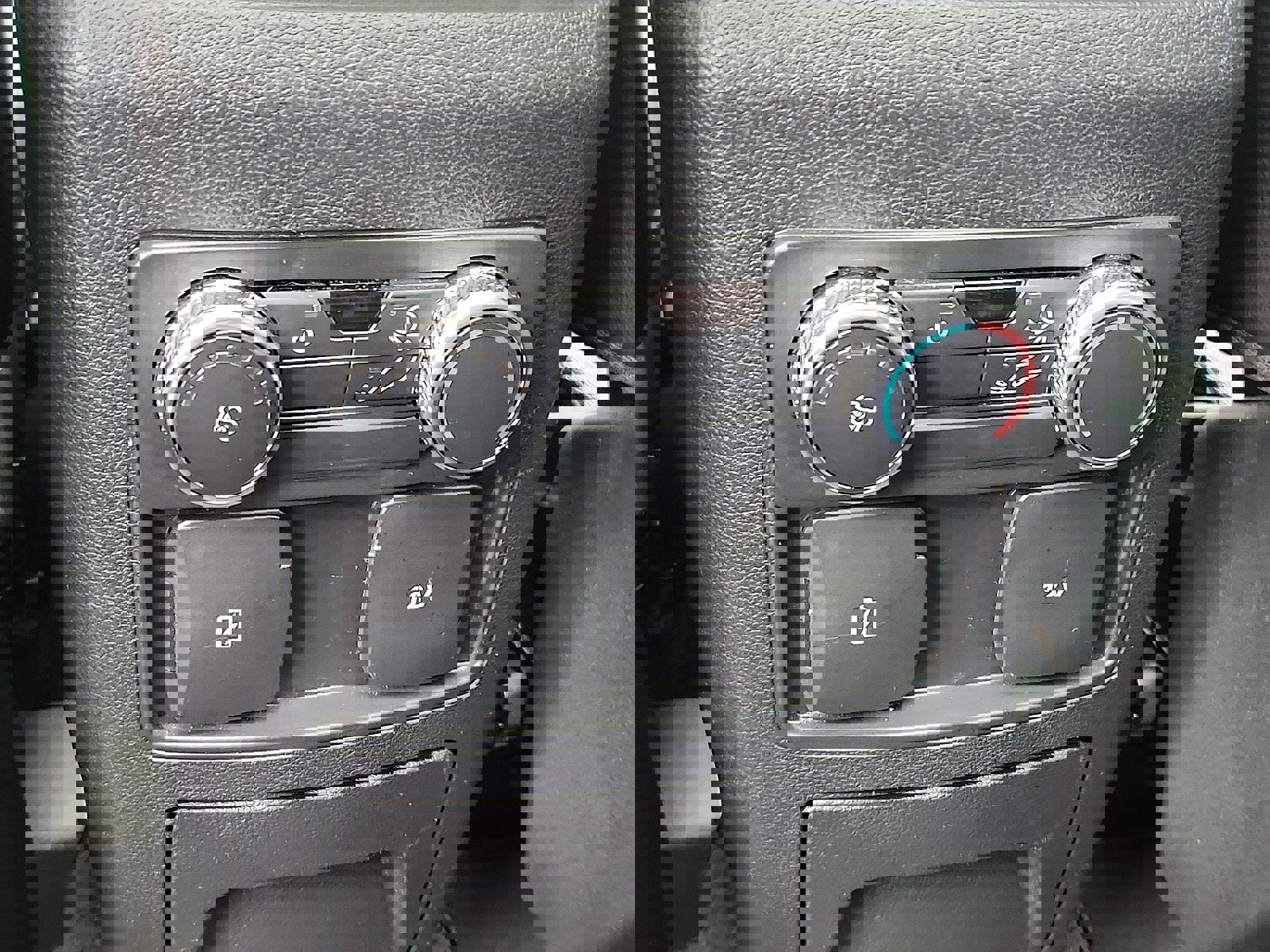 Certified 2022 Ford Explorer ST-Line w/ Class IV Trailer Tow Package image 11