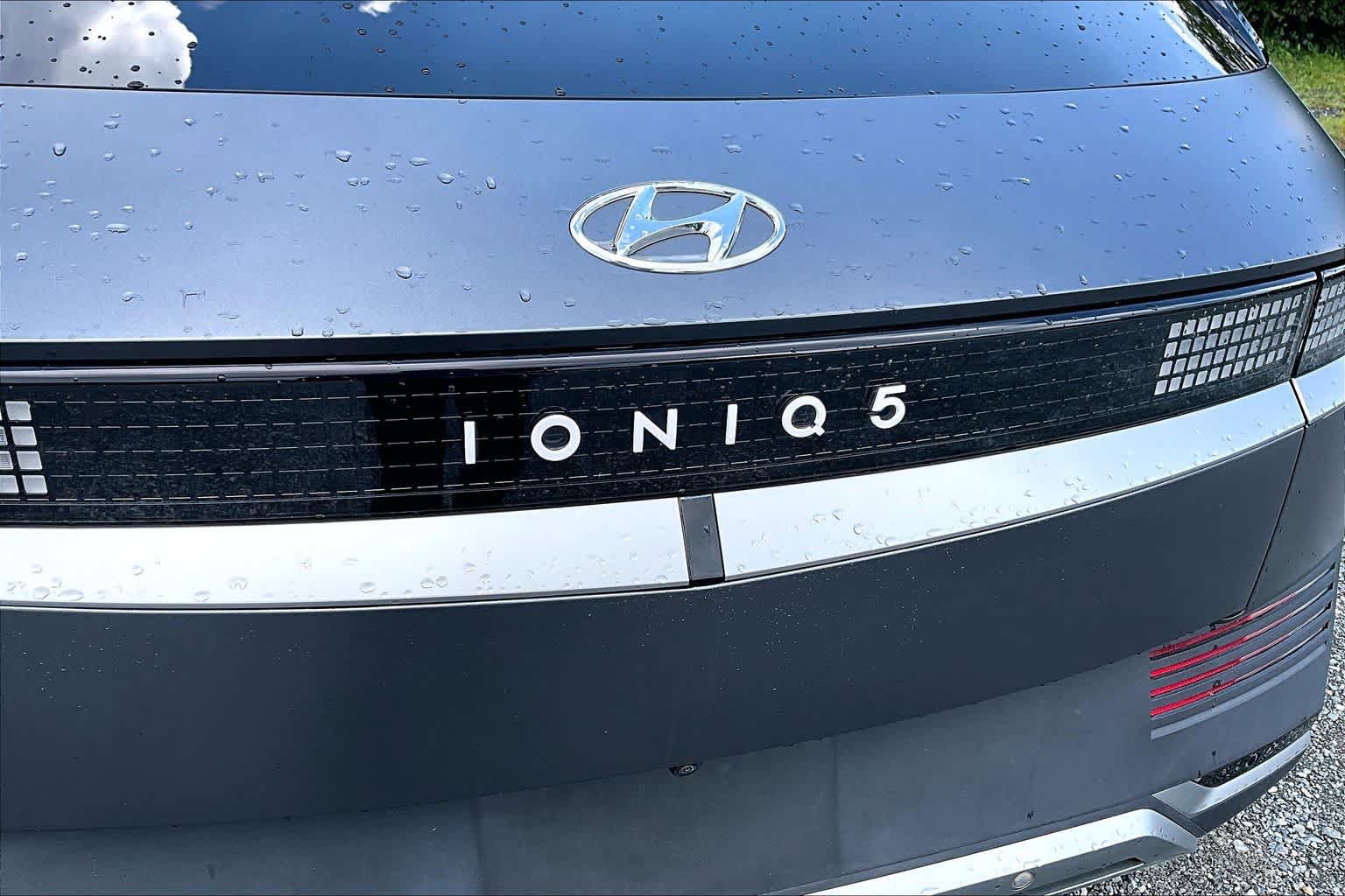 Used 2024 Hyundai Ioniq 5 SEL RWD image 9