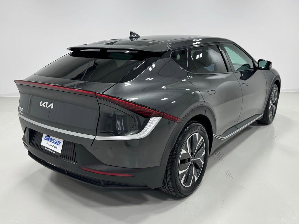 Used 2024 Kia EV6 Light image 12