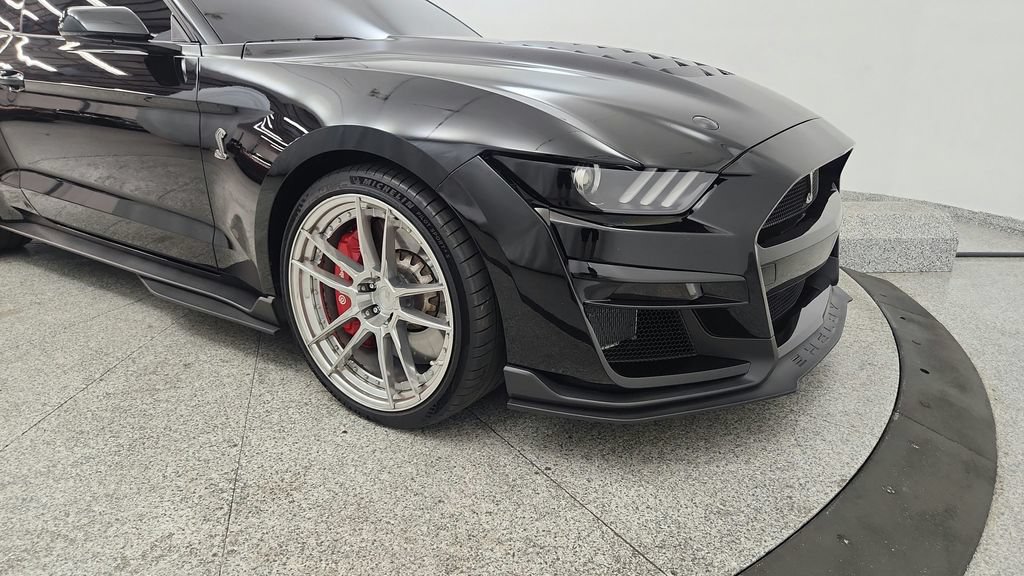 Used 2020 Ford Mustang Shelby GT500 w/ Technology Package RWD image 28