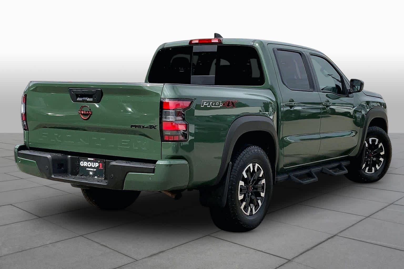 Used 2024 Nissan Frontier PRO-4X w/ Technology Package AWD/4WD image 13