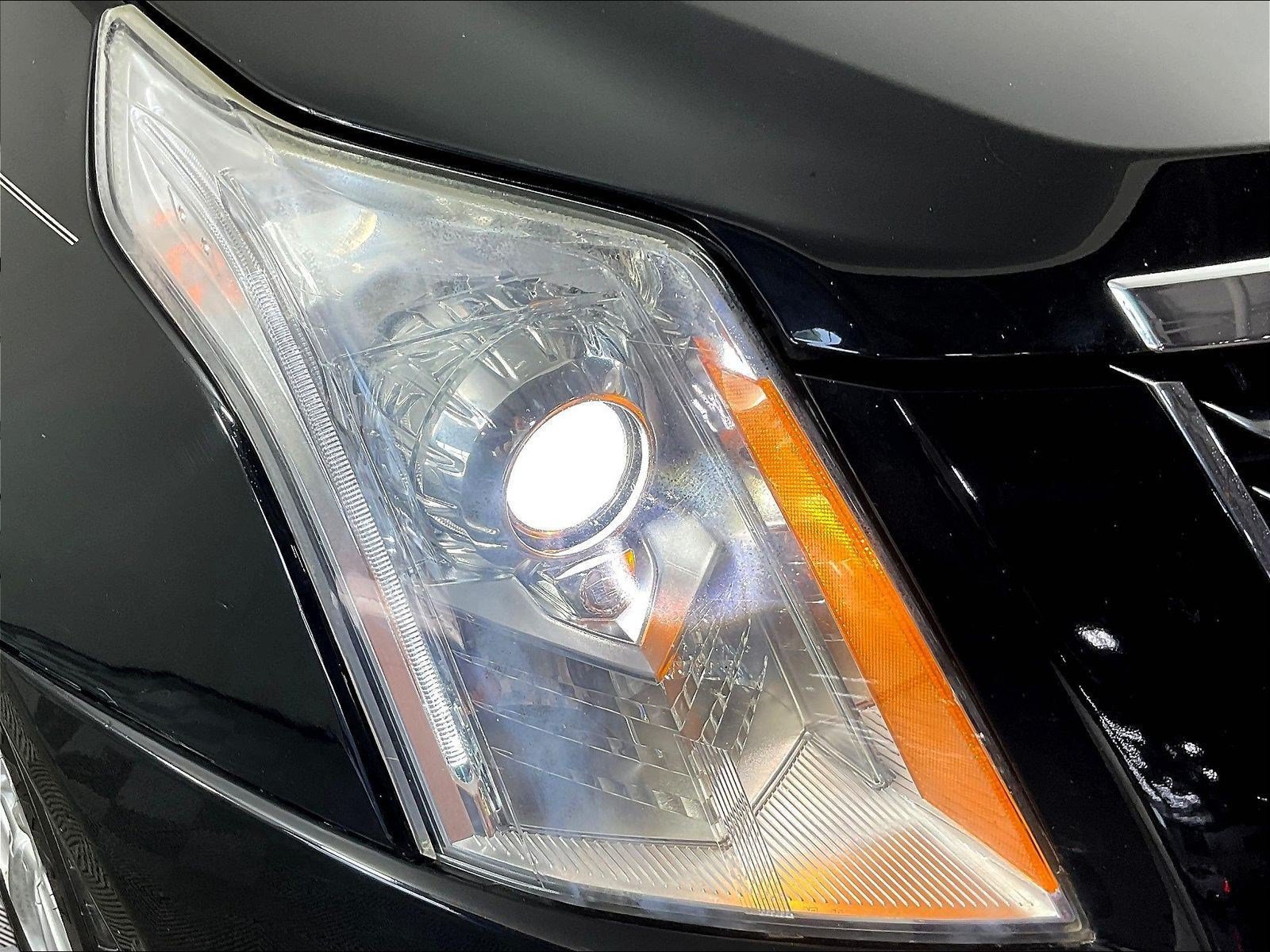 Used 2015 Cadillac SRX Performance w/ Driver Awareness Package AWD/4WD image 32