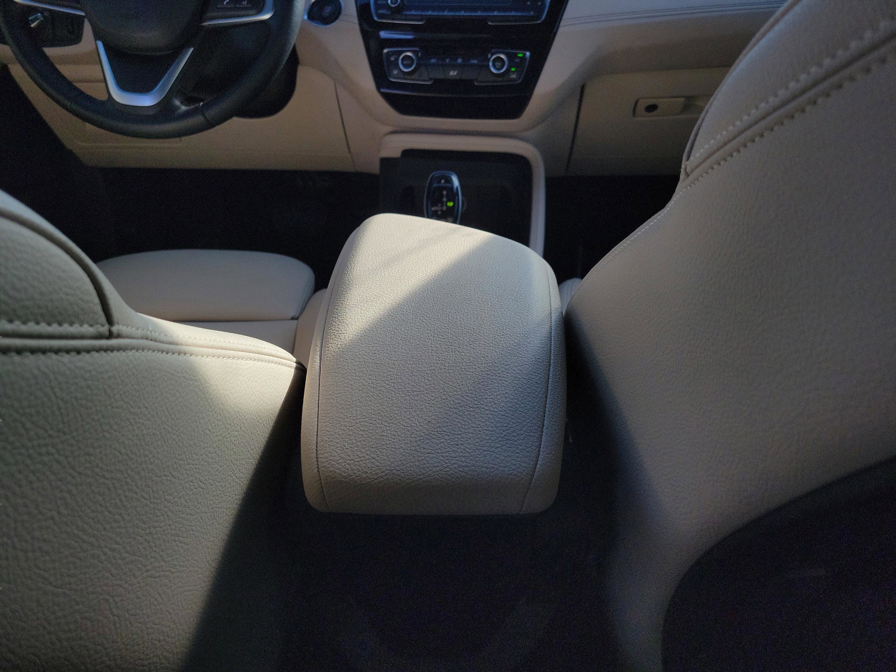 Used 2020 BMW X2 sDrive28i w/ Convenience Package image 18