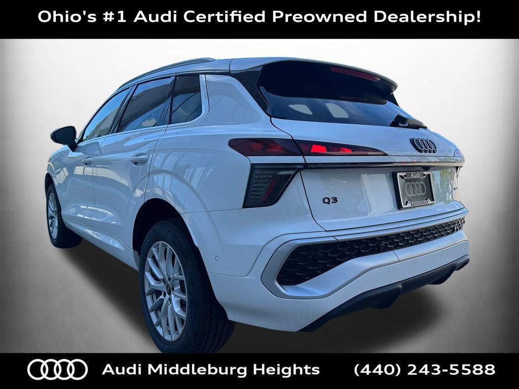 Used 2026 Audi Q3 quattro 2.0T w/ Technology Package AWD/4WD image 8
