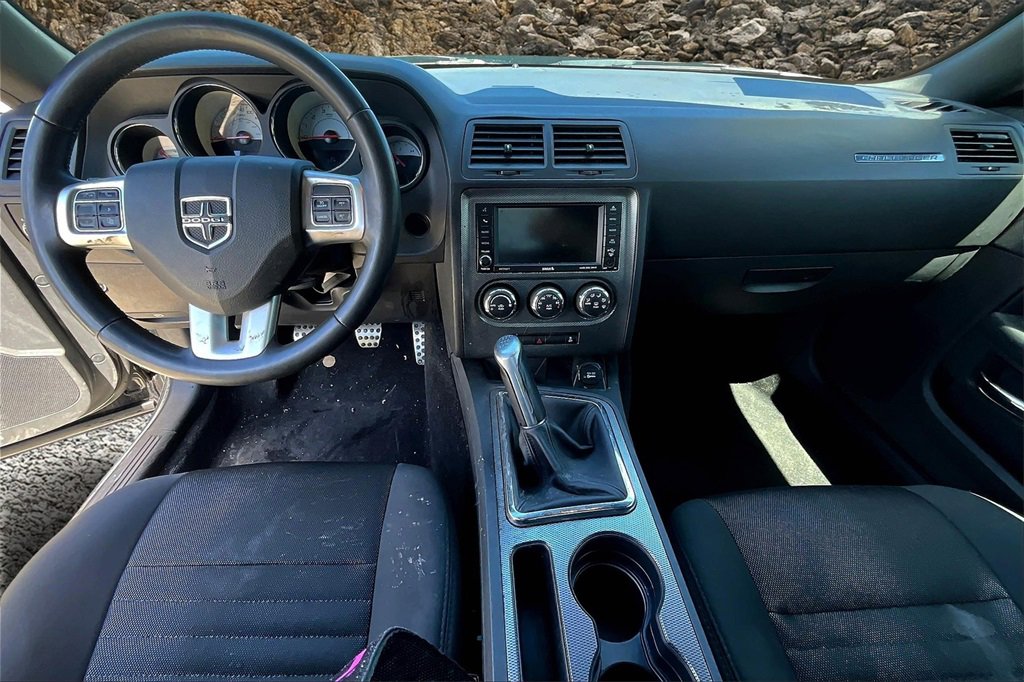 Used 2014 Dodge Challenger R/T w/ Blacktop Package image 15