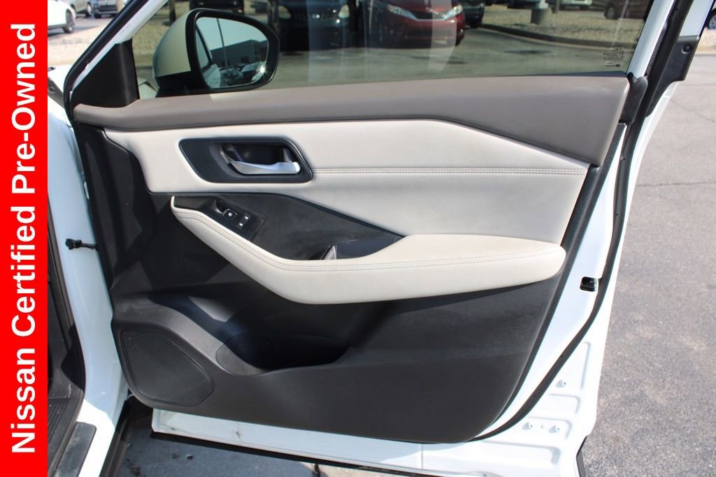 Certified 2023 Nissan Rogue SL w/ SL Premium Package image 23