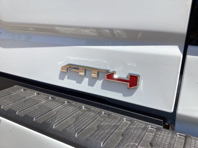 New 2026 GMC Sierra 1500 AT4 w/ Technology Package image 8