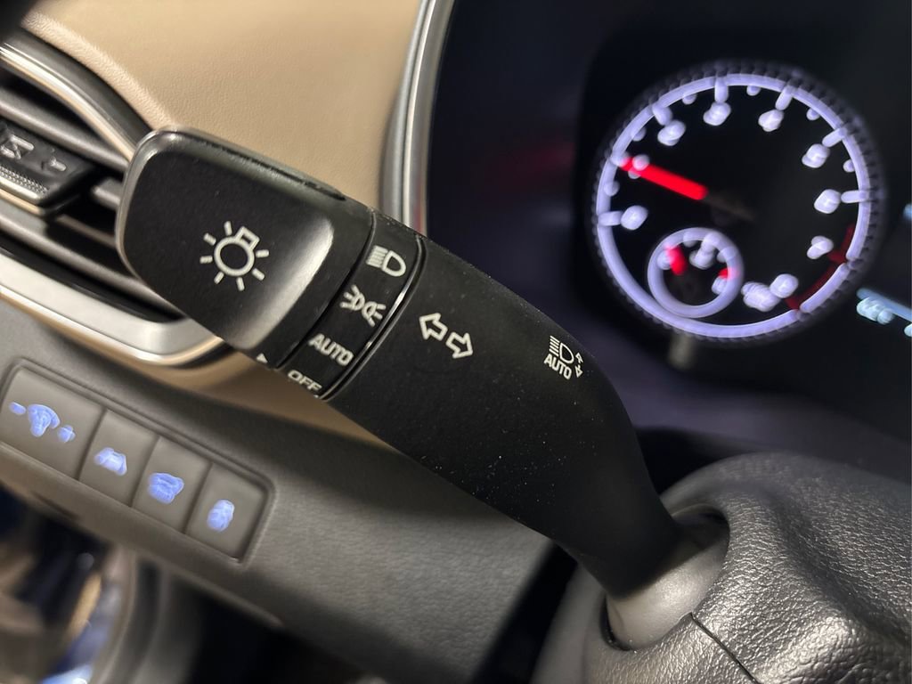 Certified 2023 Hyundai Santa Fe SEL image 25