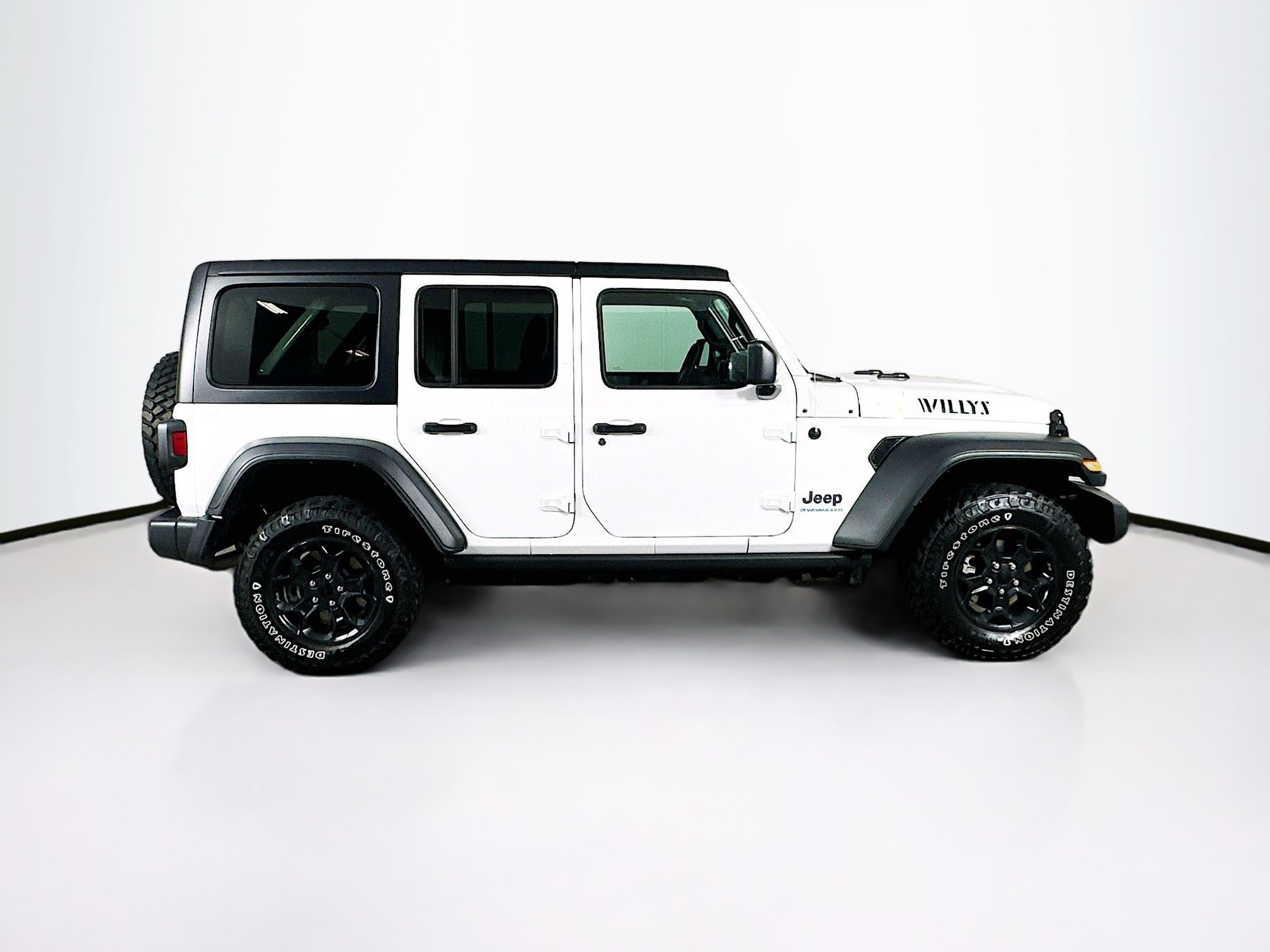 Used 2023 Jeep Wrangler Unlimited w/ Cold Weather Group AWD/4WD image 10