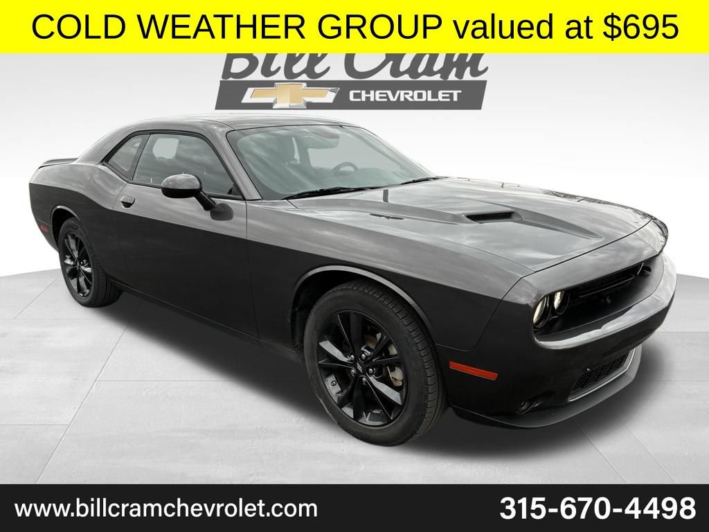 Used 2023 Dodge Challenger SXT w/ Blacktop Package image 4