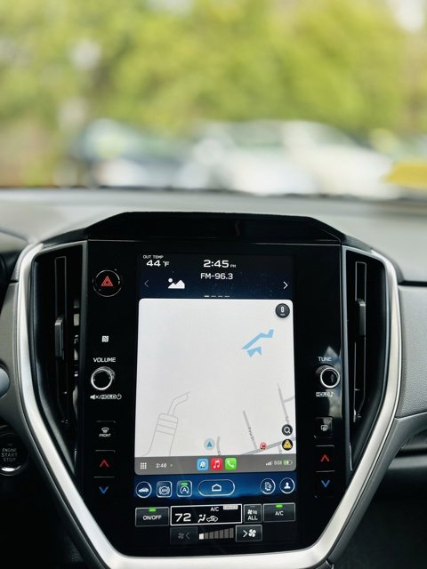 Used 2025 Subaru Crosstrek 2.0i Premium image 11