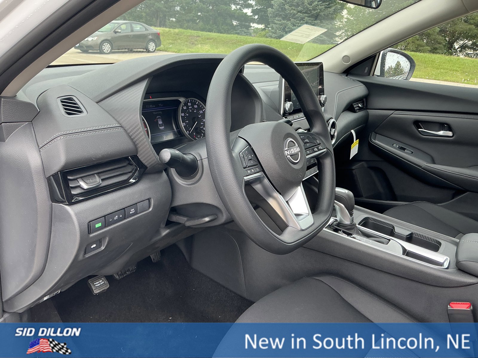 New 2025 Nissan Sentra SV w/ Trunk Package image 6