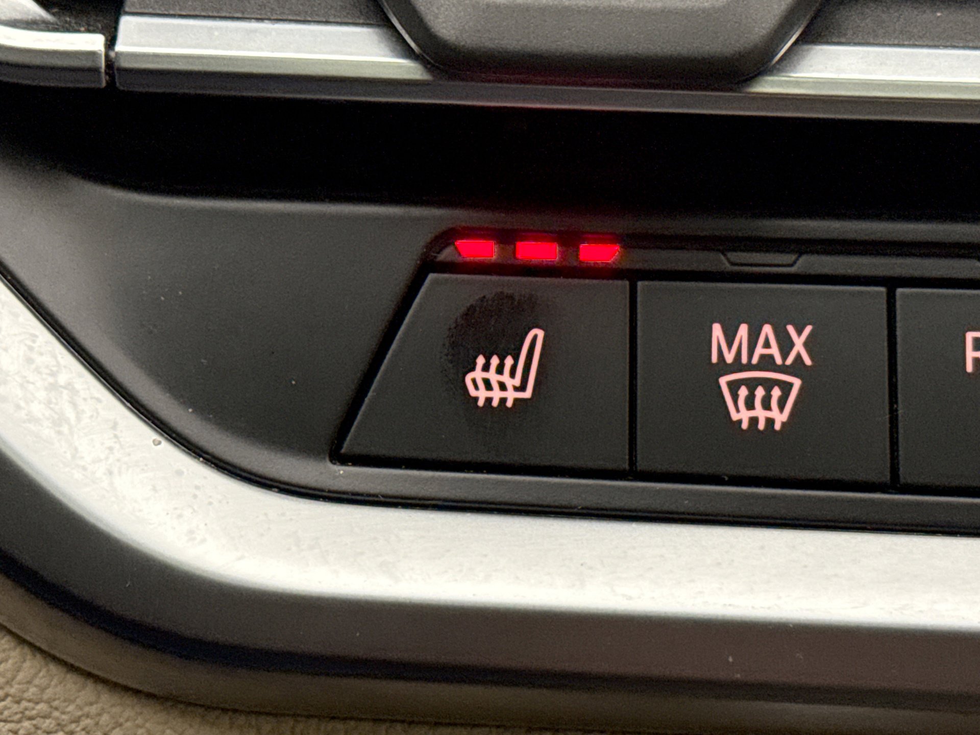 Used 2021 BMW 330i xDrive 330XI AWD w/ Convenience Package image 22